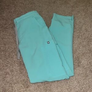 Wear FIGS Fresh Aqua Technical Scrub Pants - Yola Skinny Fit Womans size XXS/P